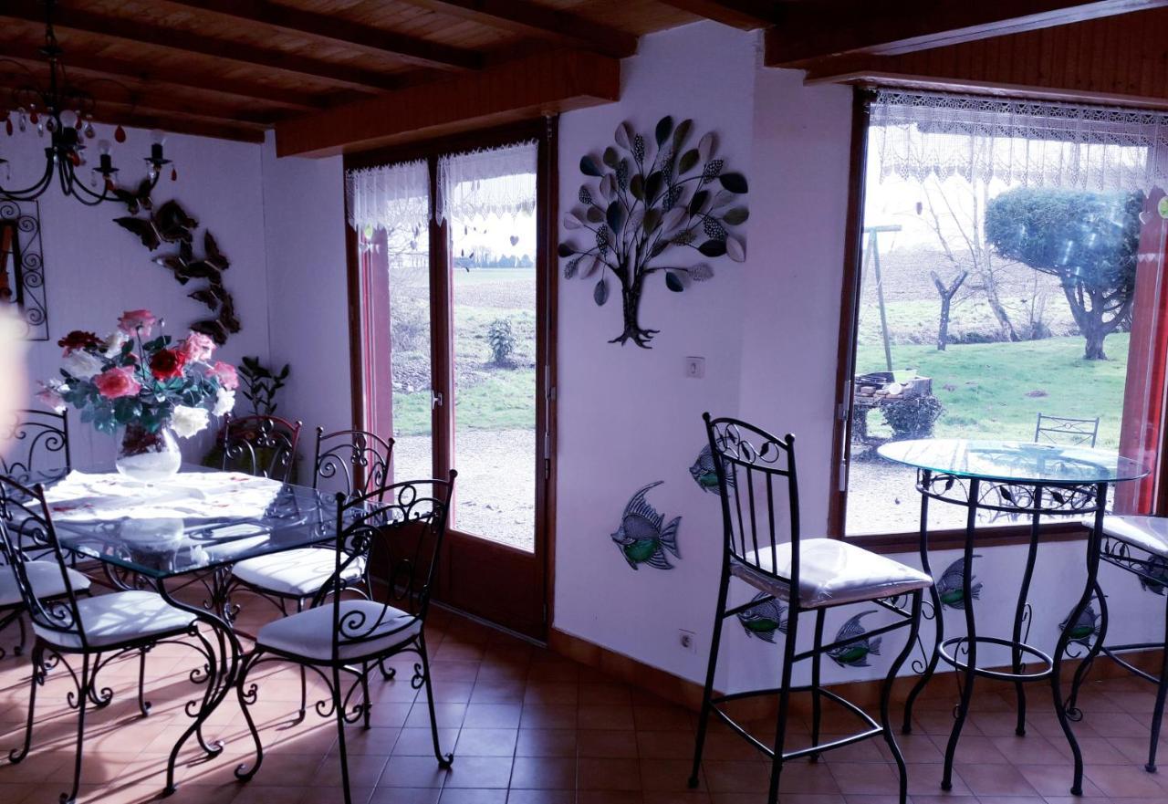 Chez Christine Bed & Breakfast Noyal-Pontivy Exterior photo